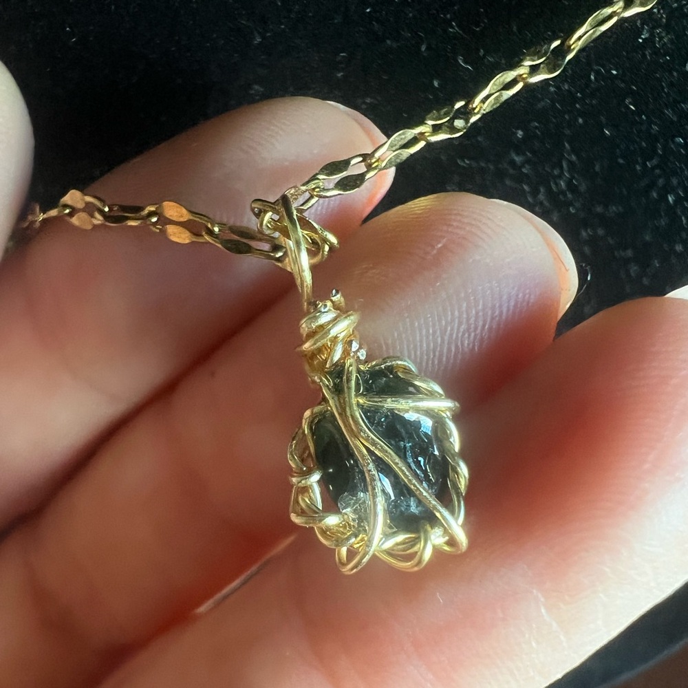 Deep Green Gemstone Choker on Sparkly Gold Chain — 14" Fit - Picture 10 of 17